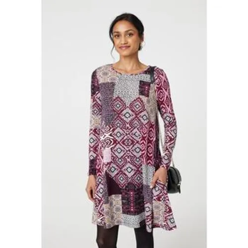 Patchwork Long Sleeve Short Swing Dress women's Dress in - Izabel London - Modalova