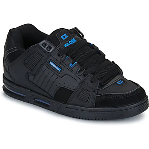 SABRE men's Skate Shoes (Trainers) in - Globe - Modalova